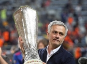 麦克托米奈离开曼联：他飞得更高的背后故事的简单介绍