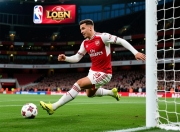 包含默森：哲凯赖什从不会去抢点补射，热苏斯才是阿森纳需要的人的词条